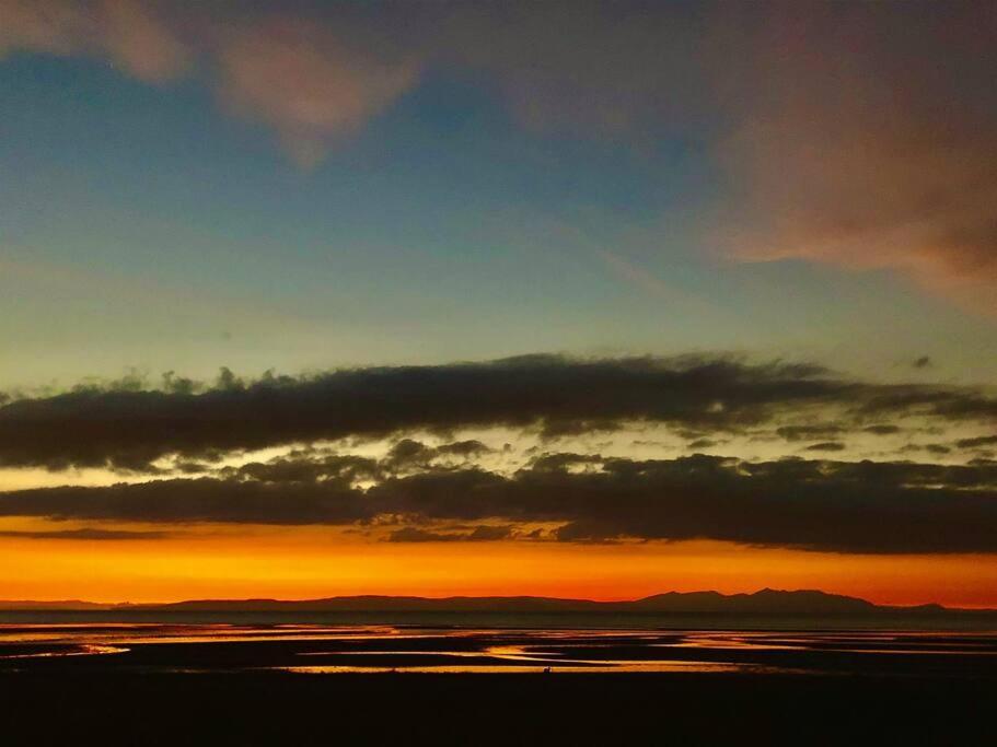 Best Location In Town, It Is All On The Doorstep. Ayr Exteriör bild